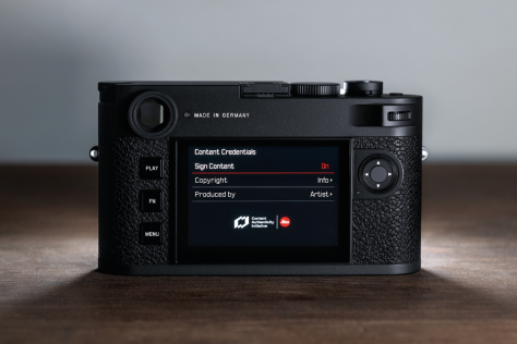 Leica Kamera mit Content Credentials